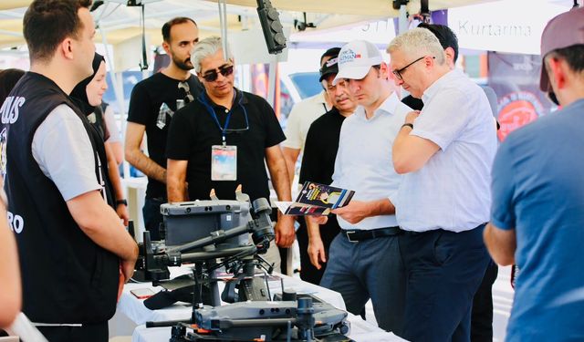 TEKNOFEST HEYECANI BATMAN’DA VATANDAŞLARLA BULUŞTU