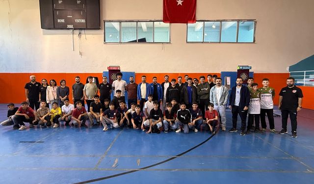 18 Okulun Katılımıyla Dart Turnuvası