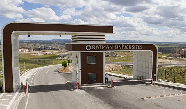 Batman Üniversitesinde “Fikirden Değere” Konferansı Düzenlenecek
