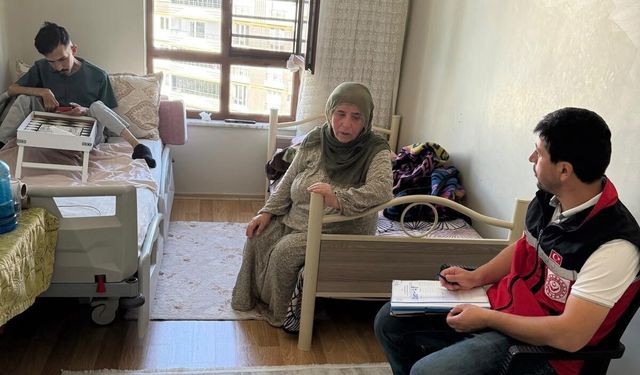 Evde Bakım Hizmetlerinden Yararlanan Ailelere Ziyaret