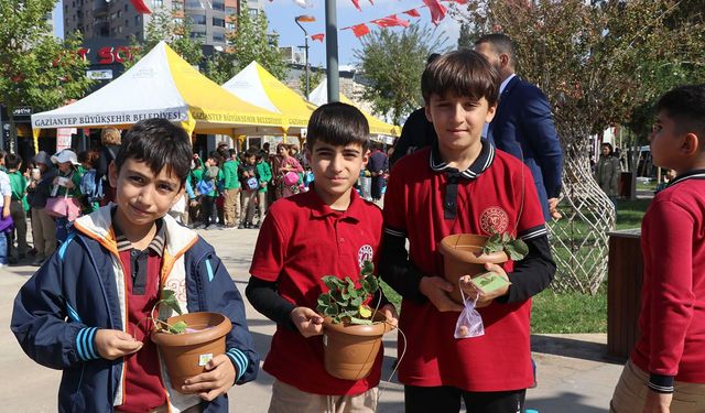 Gaziantep'te '3'üncü Geleneksel Tohum Takas ve Doğa Dostu Tarım Şenliği' düzenlendi