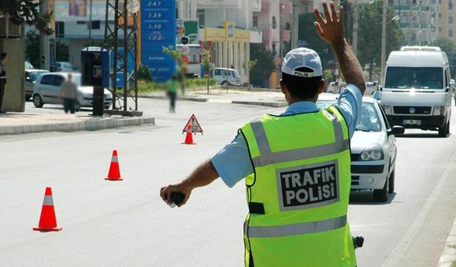 Gaziantep'te trafik denetimlerinde 51 bin sürücü ve araca ceza