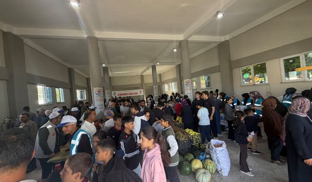 Gercüş’te Yetim ve Öksüzler Yararına Hayır Kermesi Düzenlendi