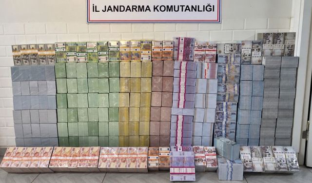 Kara para aklama soruşturmasında 2,4 milyar TL'lik nakit ele geçirildi