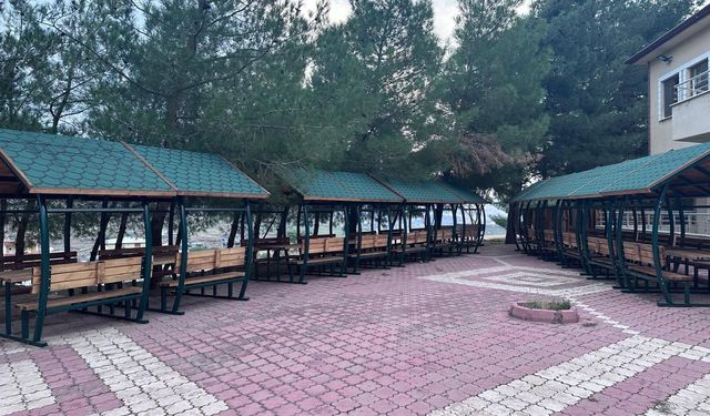 Kozluk Köylerine 305 Piknik Masası ve Oturma Bankı Dağıtıldı