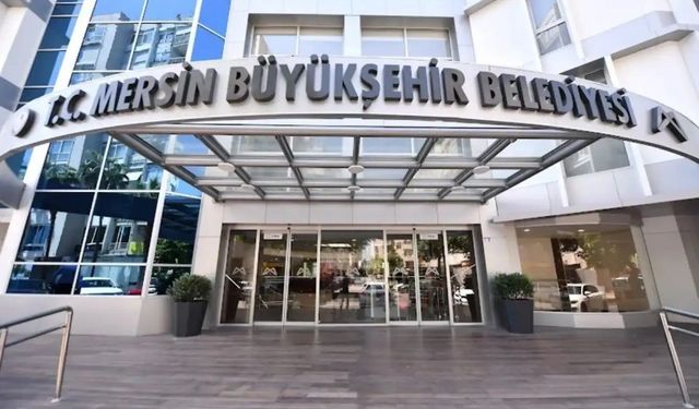 Mersin'de 3 belediyeye yönelik soruşturmada 59 şüpheli adliyeye sevk edildi