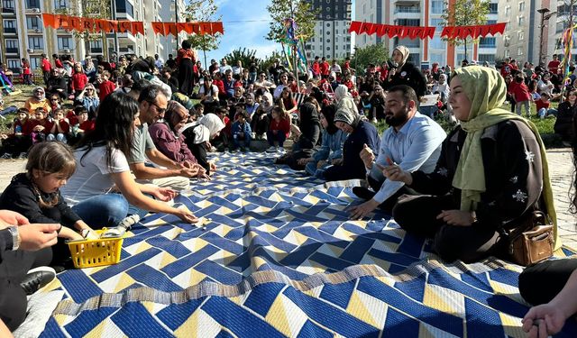 Minikler Geleneksel Sokak Oyunlarıyla Buluştu