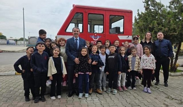 Miniklere Tren Sevgisi ve Demiryolu Emniyeti Aşılandı