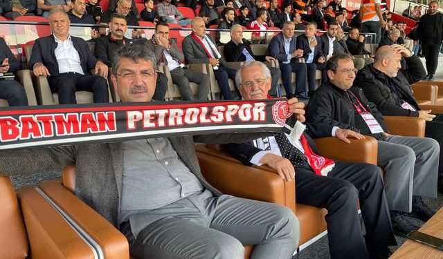 Nasıroğlu’ndan Petrolspor’a Şampiyonluk Mesajı: “Zafer İnananlarındır”