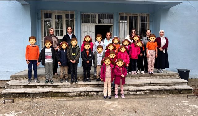 Beşiri’de Yardımsever Gençlerden Öğrencilere Destek