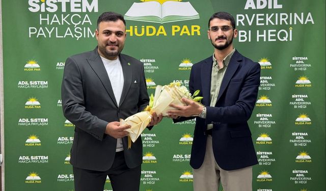 HÜDA PAR Batman Gençlik Kollarında Bayrak Değişimi