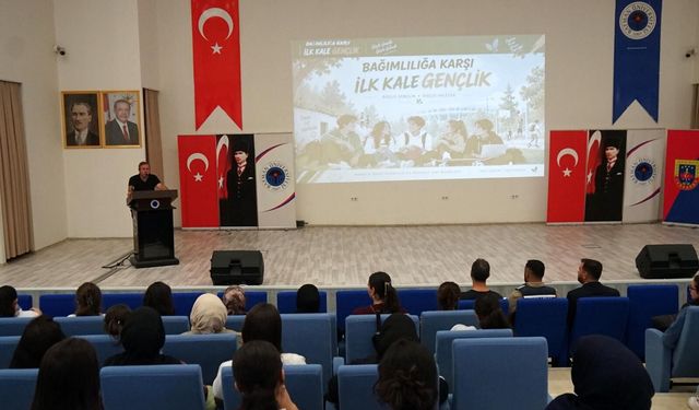 Batman Üniversitesinde bağımlılıkla mücadelede gençlik vurgusu