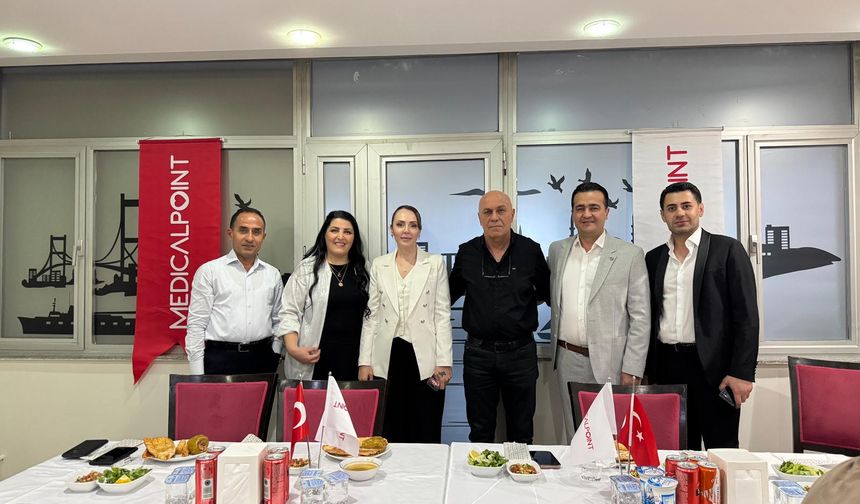 Batman Medical Point Hastanesi'nden Hemşireler Gününe Özel Kutlama