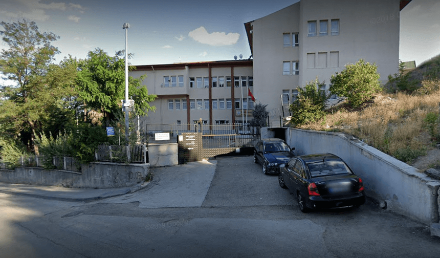 Keçiören İbn-i Sina Mesleki ve Teknik Anadolu Lisesi