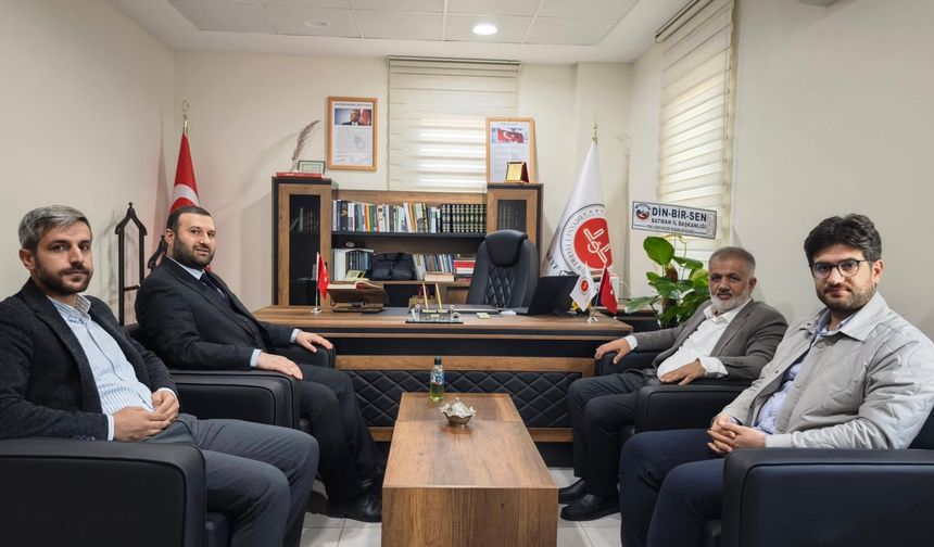 Beşiri Müftüsü’nden Hasankeyf Müftüsüne Nezaket Ziyareti