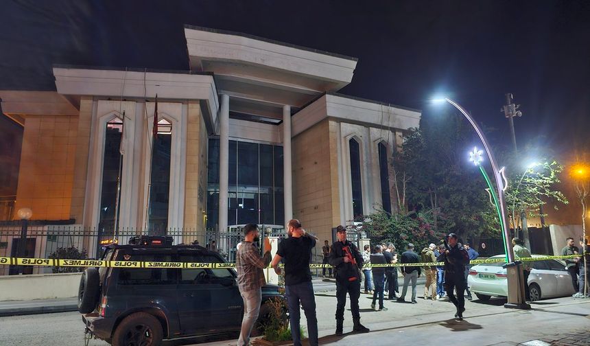 Cizre Adliyesi önünde silahlı saldırı: 2 yaralı