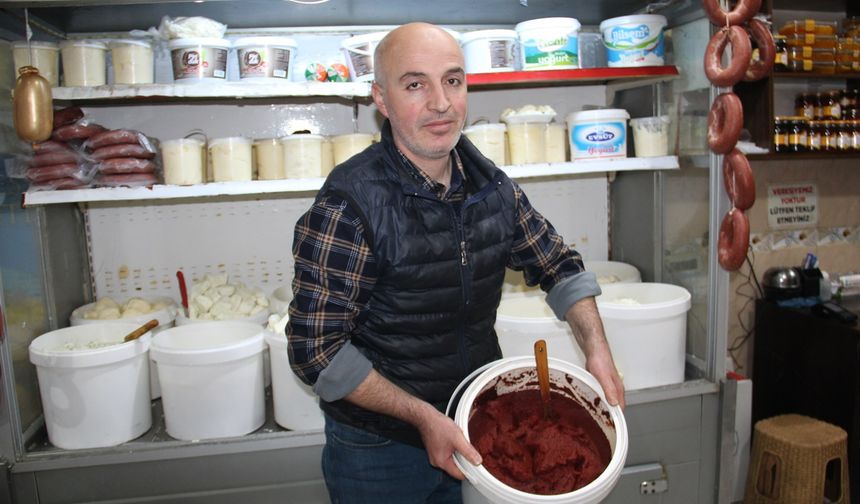 Batman'da fiyatı artmasına rağmen ev tipi salçaya ilgi sürüyor