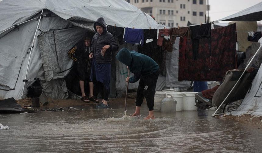 İşgalciler, Gazze'de ateşkes ihlalini sürdürüyor
