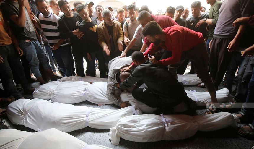 Gazze'de can kaybı 71 bin 795'e yükseldi