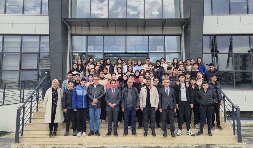 Öğrencilere Mesleki Rol Model Eğitimi