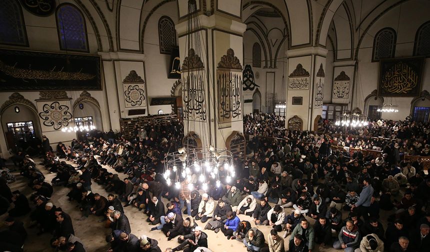 Ramazan ayının müjdecisi Beraat gecesi yarın idrak edilecek