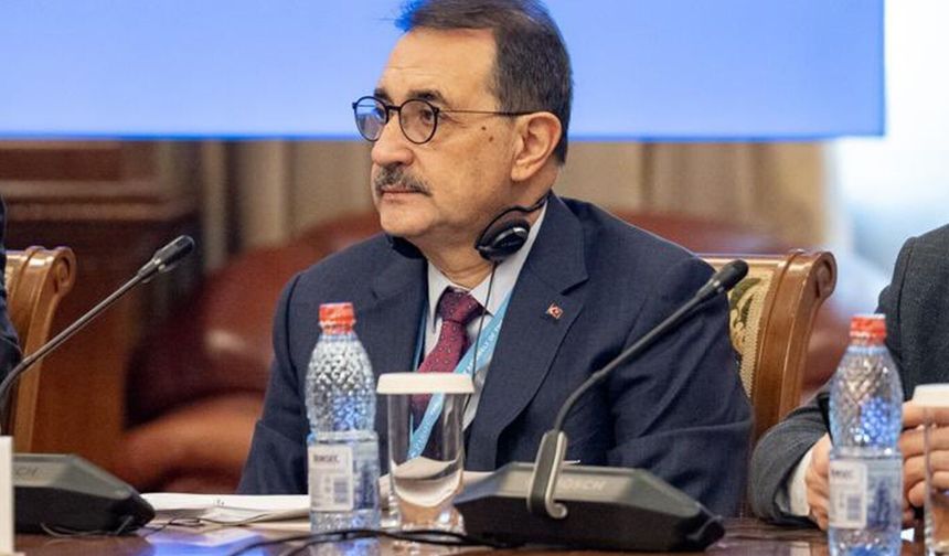 Fatih Dönmez: Dünya genelindeki ekonomik büyüme ve istikrarı tehdit ediliyor