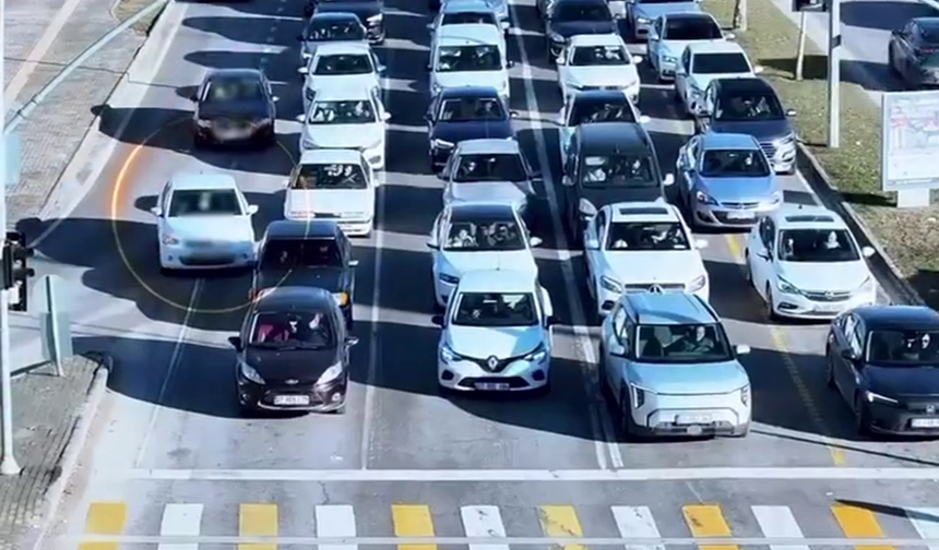 Gaziantep'te yüzlerce araç sürücüsüne ceza