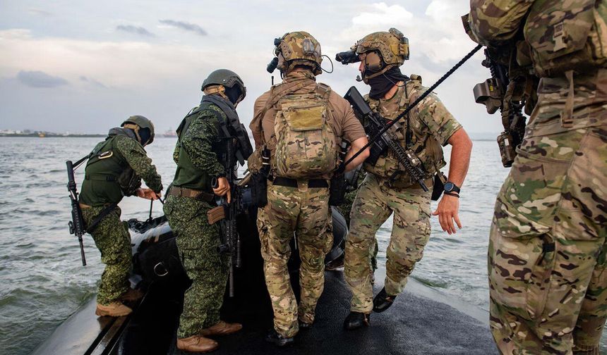 İşgalci ABD, Hark ve Hürmüz Boğazı kıyılarında stratejik kontrol peşinde