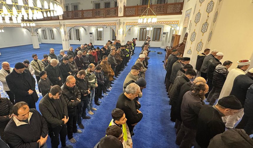 Malatya'da imam hatip okullarından teravih buluşması