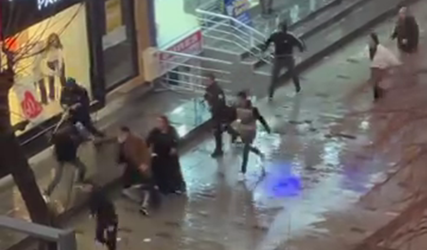 Siirt'te bıçaklı ve sopalı kavga: 1'i ağır 2 yaralı