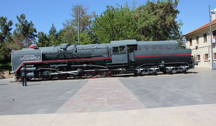 Sınır hattındaki demiryolu yeniden açılıyor