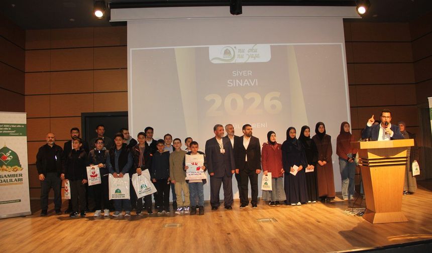 Siyer Yarışması derece sahipleri ödüllerini Gazze'ye bağışladı