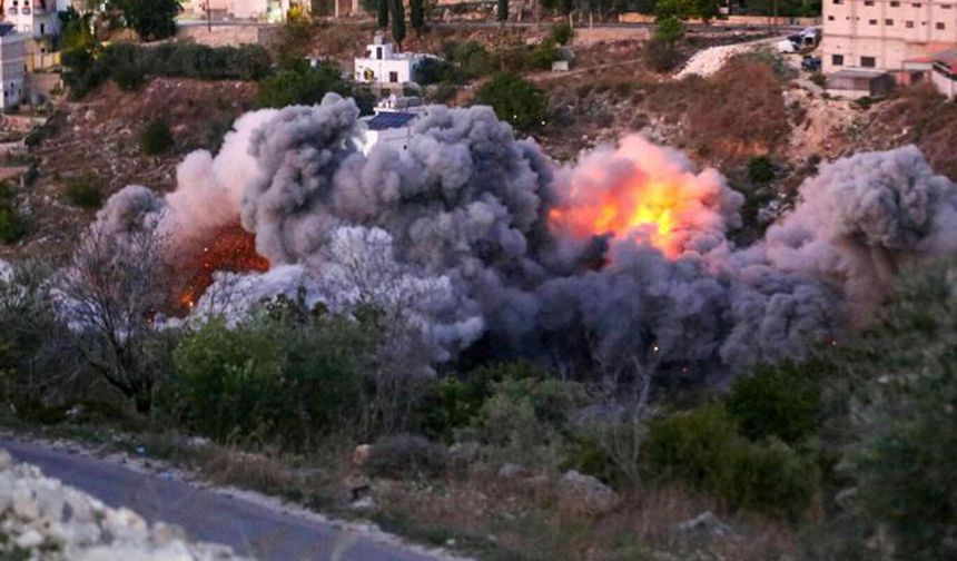 Sîyonîst agirbestê îxlal dikin: Li başûrê Lubnanê wêranî berdewam dike