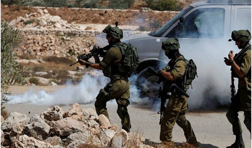 Batı Şeria'da baskınlar arttı: Çok sayıda kişi alıkonuldu