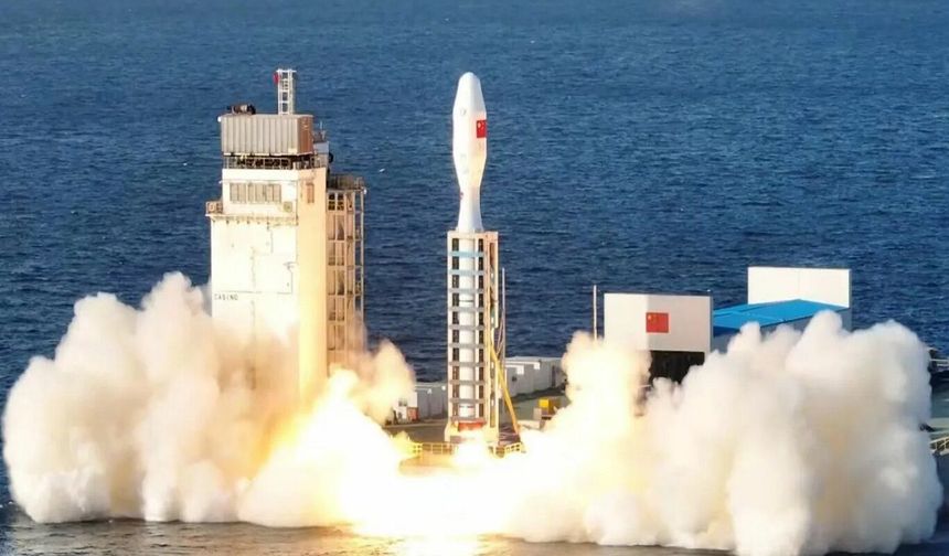 Çin'in SatNet test uydusu yörüngeye yerleşti