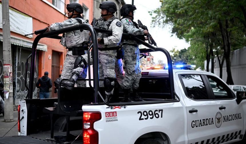 Meksika'da kartel liderinin yakalanmasından sonra sokaklar karıştı