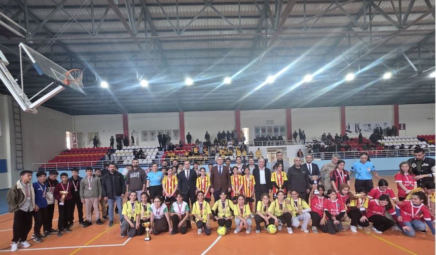 Sason’da 17 Takımın Mücadelesinde Şampiyonlar Belli Oldu!