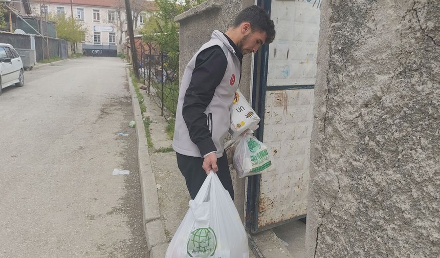 Umut Kervanı'ndan ihtiyaç sahiplerine aylık yardım