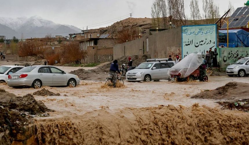 Afganistan'da aşırı yağışlar: 28 ölü 10 yaralı