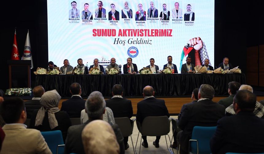 Aktivistler Sumud Filosu'ndaki yolculuklarını ve yaşadıkları süreci anlattı