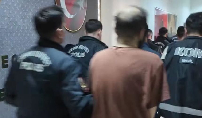Bingöl merkezli 4 ilde operasyon: Suç örgütü soruşturmasında 18 şüpheli tutuklandı