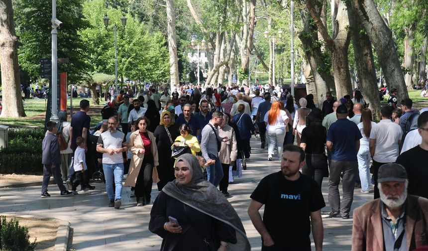 Kurban Bayramı tatilinin son gününde tarihi yarımadada yoğunluk zirveye çıktı