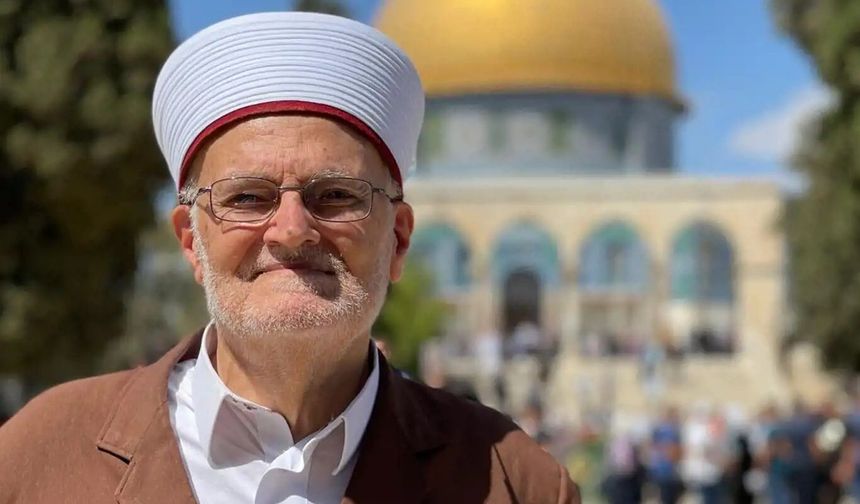 Îkrîme Sabrî: Azan emrekî îlahî ye, tu qewetek nikare wê bêdeng bike