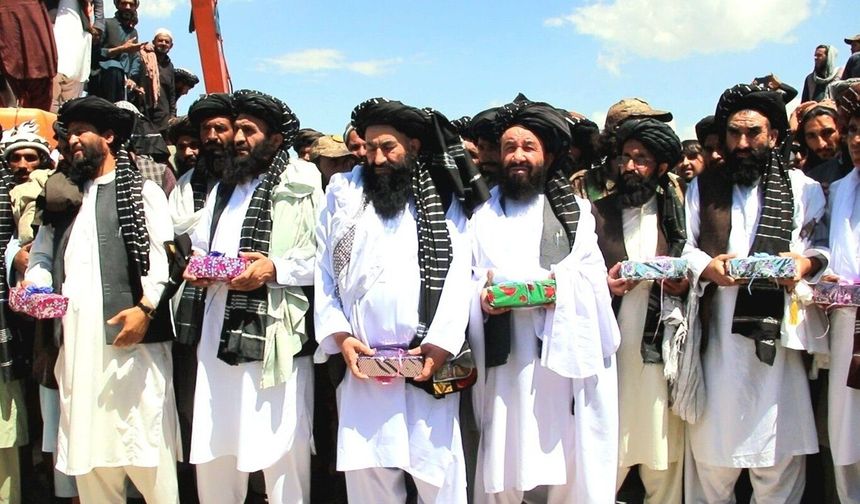 Afganistan, doğu Paktika vilayetinde önemli bir yol projesini başlattı.