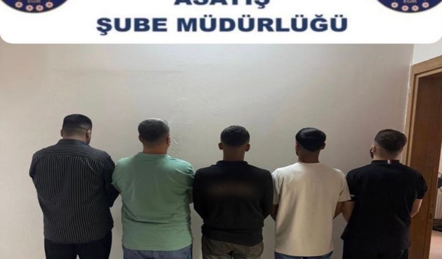 Gaziantep'te ruhsatsız silah operasyonu: 5 şüpheli yakalandı