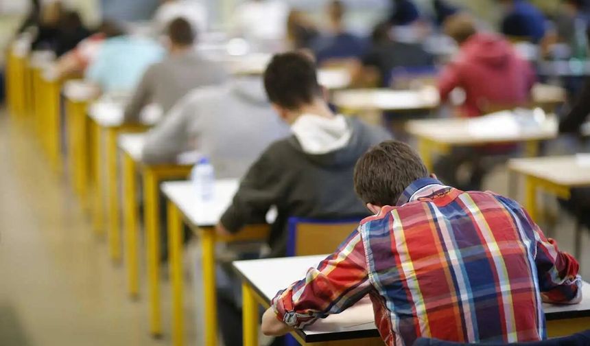 YKS'de AYT ve YDT oturumları bugün gerçekleştirilecek