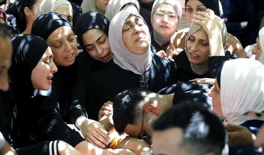 İşgalcilerin Gazze'ye saldırılarında son 24 saatte 13 Filistinli şehit oldu