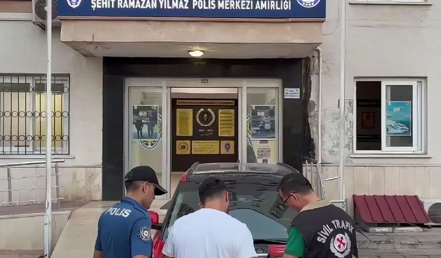 Yol verme tartışmasında aracından inen sürücüye ağır ceza