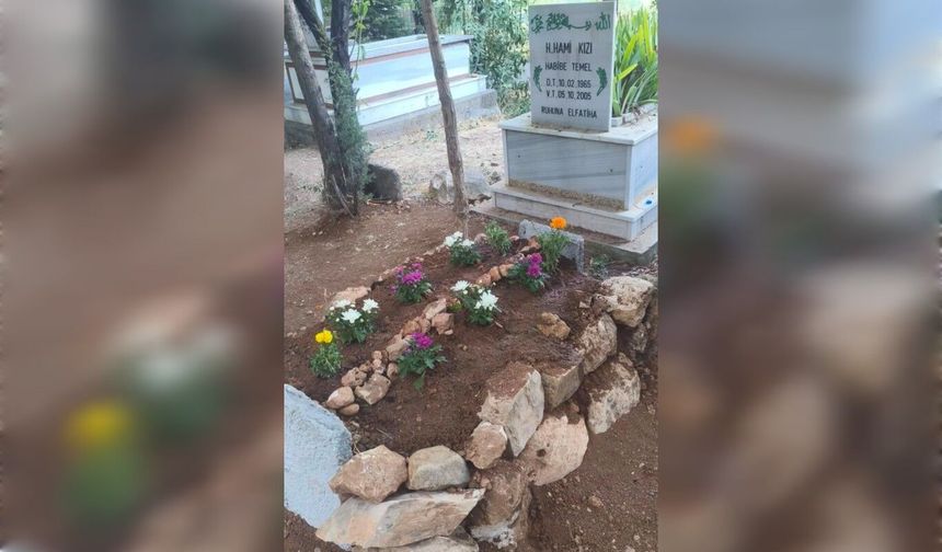Araçta fenalaşıp hayatını kaybeden çocuk defnedildi