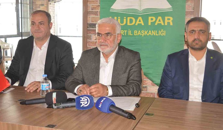 HÜDA PAR Lideri Komşu İlden Faiz Lobisini Hedef Aldı